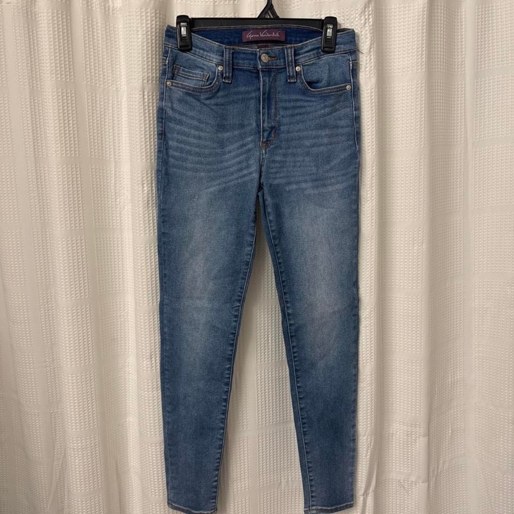 Gloria Vanderbilt Jeans